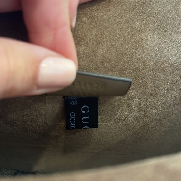 Authentic Gucci Dionysus GG Supreme Mini - Picture 8 of 10